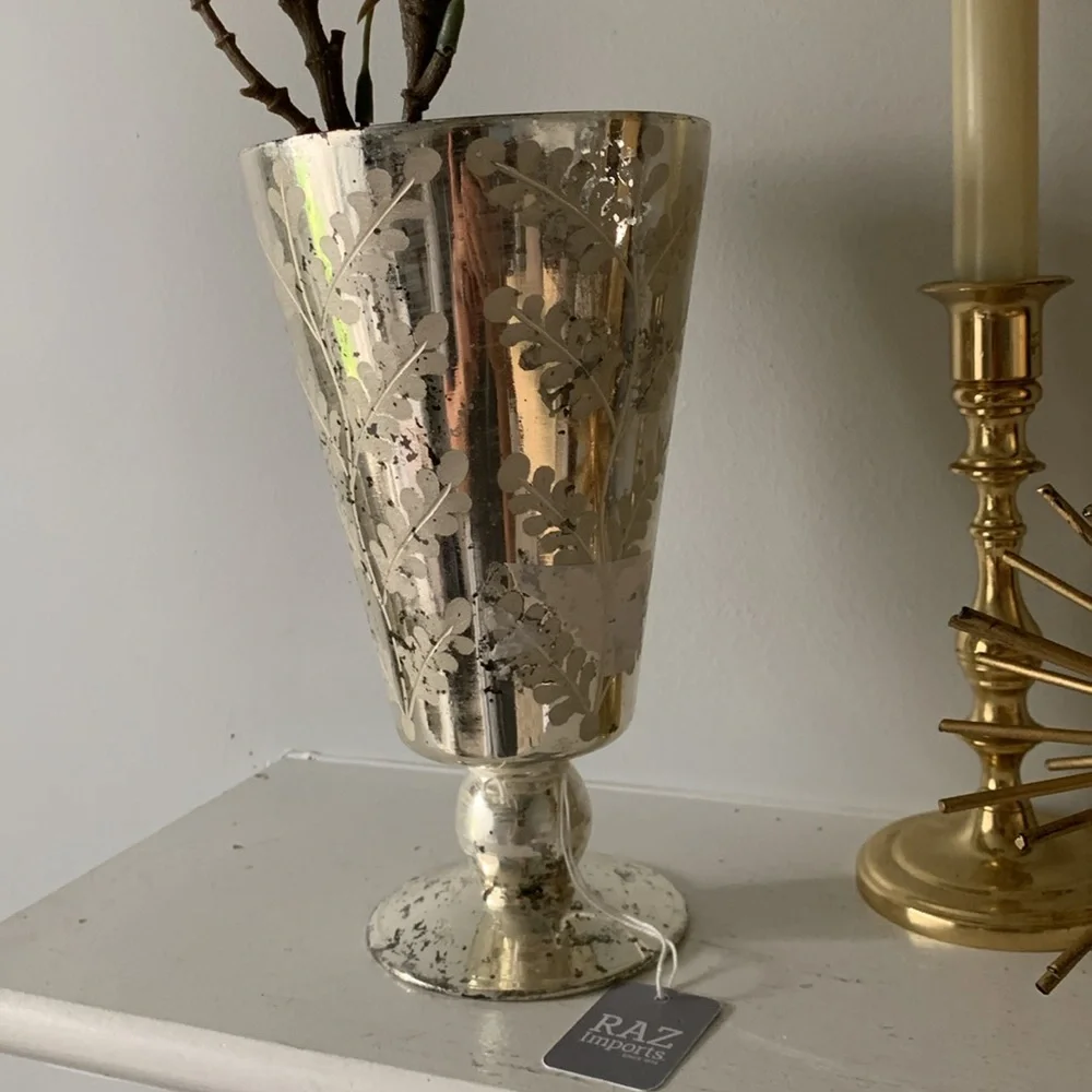 RAZ‎ IMPORTS Silver Etched Mercury Glass Footed Vase 8.75
